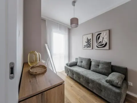 RentPlanet - Apartament Marcelińska, photo 8 of 10