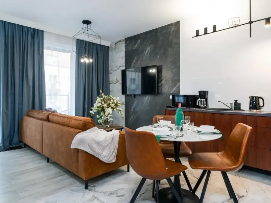 Apartments Poznań Chwaliszewo Residence with FREE GARAGE by Noclegi Renters, photo 1 of 10