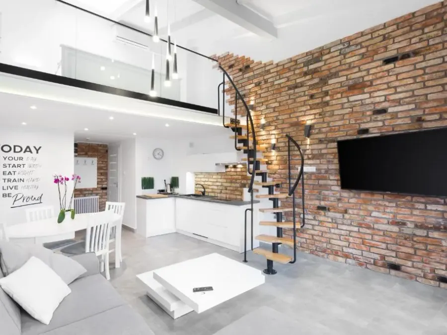 WUCHTA WIARY Apartment, photo 1 of 10
