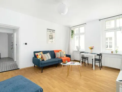 Cozy Apartment in the City Center Near the Old Market Square by Noclegi Renters, photo 6 of 10