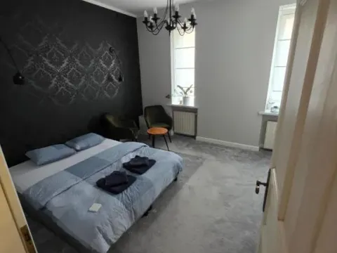Apt4B 45m2 Center Półwiejska 1st floor Garage free, photo 2 of 10