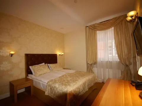 Hotel Kolegiacki, photo 2 of 10