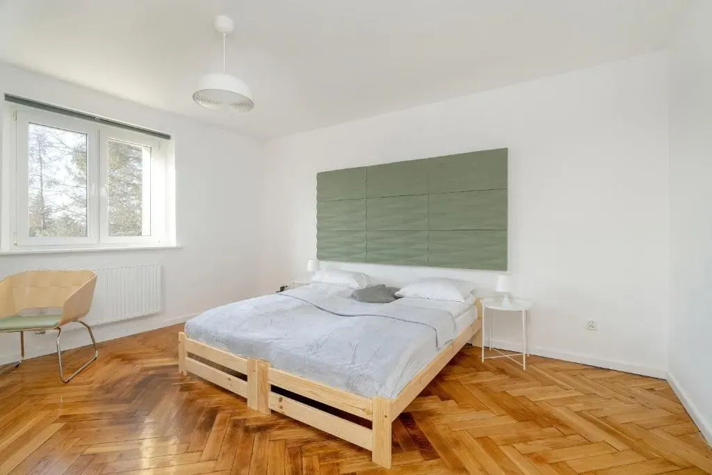 Jasne Studio Rycerska w Poznaniu SmartTV by Noclegi Renters, photo 1 of 10