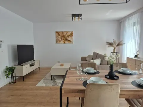 Willa Racławicka Apartments, photo 2 of 10