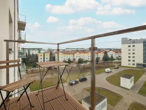 Beautiful Apartment with Balcony by Noclegi Renters, photo 4 of 10