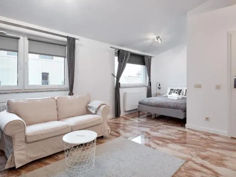 Warta River Cosy Studio by BookingHost, photo 7 of 10