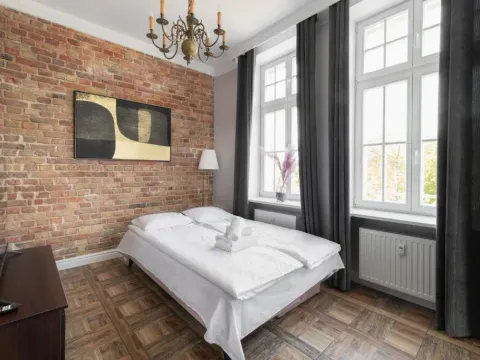 Old Town Comfy Apartment #18 by BookingHost, photo 2 of 10