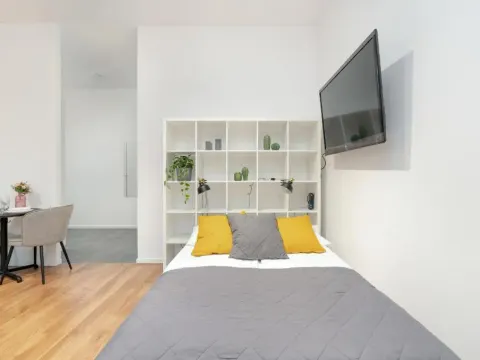 Cozy Studio with Balcony and FREE GARAGE by Noclegi Renters, photo 3 of 10