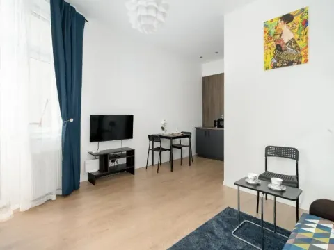 Modern Apartments Very Berry in the Centre of Poznań by Noclegi Renters, photo 4 of 10