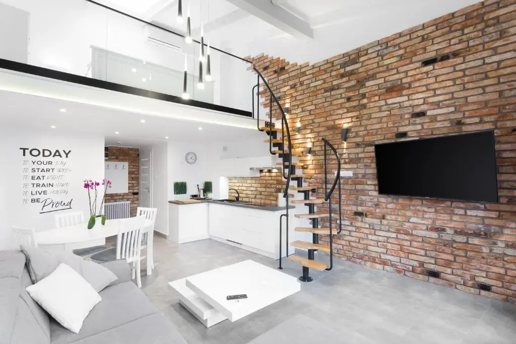 WUCHTA WIARY Apartment, photo 1 of 10