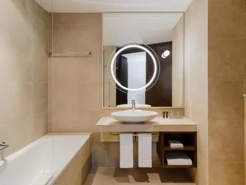 Sheraton Poznan Hotel, photo 5 of 10