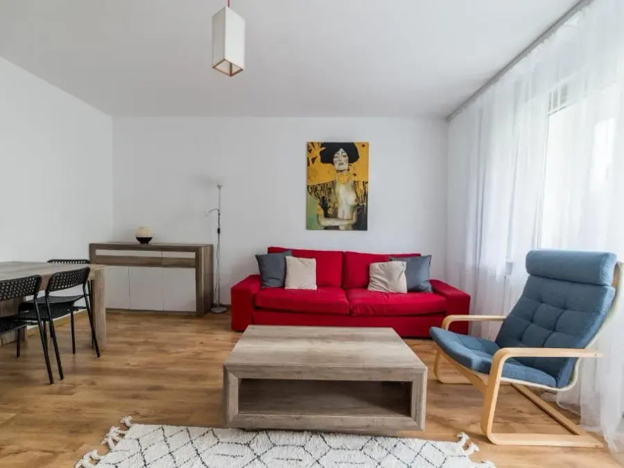 Osiedle Śmiałego Serene Apartment by BookingHost, photo 1 of 10