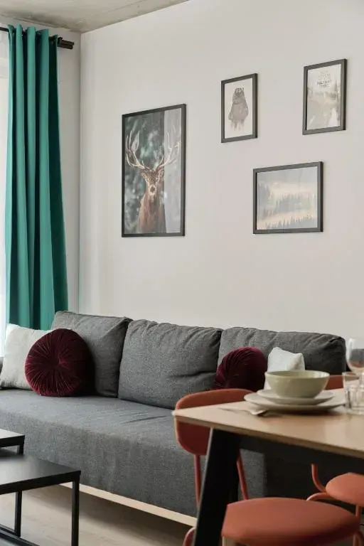 Fresh & Stylish Apartments in Poznań with Parking & Balcony by Noclegi Renters, photo 1 of 10