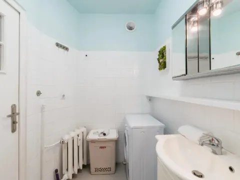 Osiedle Batorego Colorful Apartment by BookingHost, photo 3 of 10
