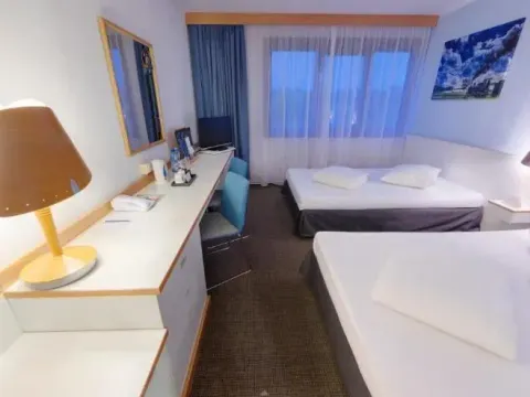 Novotel Poznań Malta, photo 6 of 10
