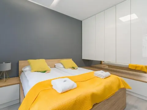 Maison Avenue 88 & Parking, photo 4 of 10