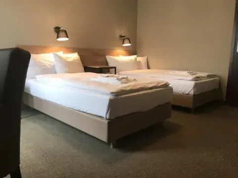Comm Hotel Poznań Airport, photo 2 of 10