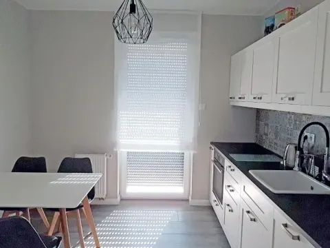 CCH Elephant Apartments, photo 3 of 10