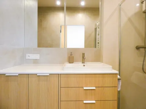 RentPlanet - Apartamenty przy Dworcu Głównym, photo 7 of 10