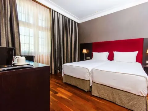 Hotel NH Poznan, photo 6 of 10