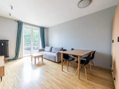 Szydłowska Comfort Apartment by BookingHost, photo 4 of 10