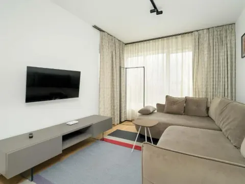Prestiżowe Apartamenty w Poznaniu z Sypialnią i Parkingiem by Noclegi Renters, photo 10 of 10