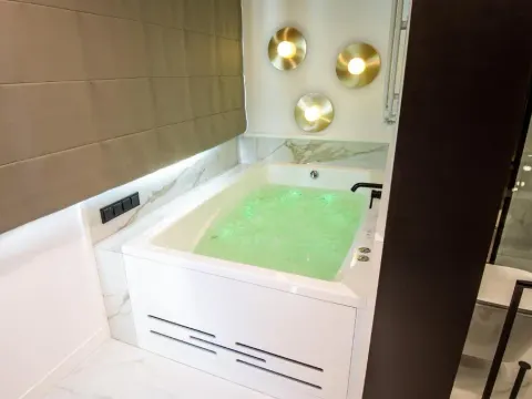 Super-Apartamenty VIP Jacuzzi II, photo 8 of 10