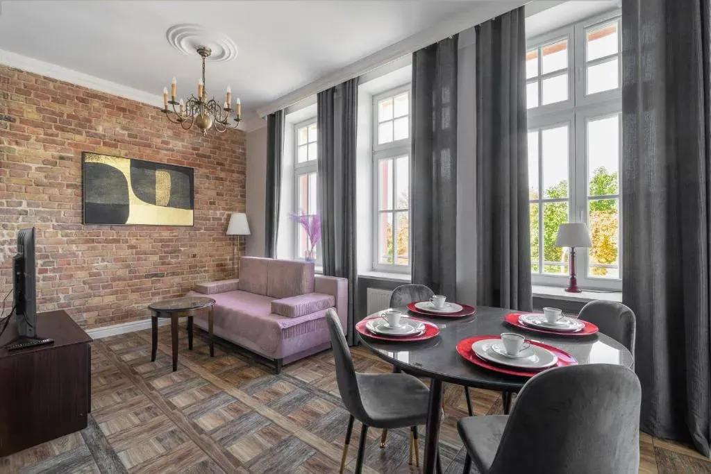 Old Town Comfy Apartment #18 by BookingHost, photo 1 of 10