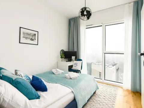 16th Floor Towarowa 39 City Center Avenida by Renters Prestige, photo 9 of 10