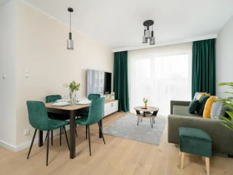 Spacious Apartments with Parking & Balcony in Poznań by Noclegi Renters, photo 9 of 10