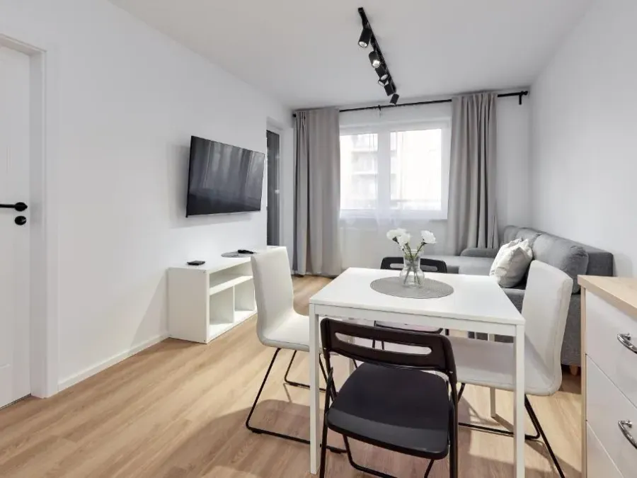 Sielawy Modern Apartment by BookingHost, photo 1 of 10