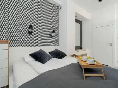 Piekny Apartament z Ogrodkiem i Tarasem & Parking by Noclegi Renters, photo 2 of 10