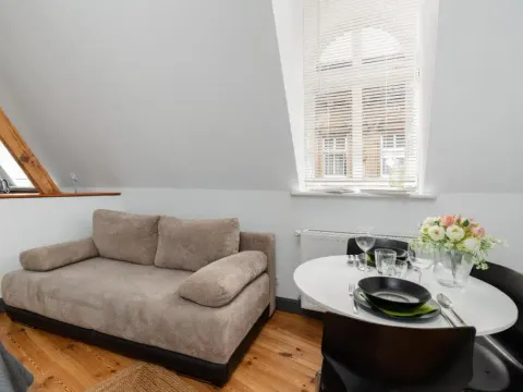 Wood and Grey Apartment - Strzałowa 3 Poznań by Noclegi Renters - SELF CHECK IN 24H, photo 2 of 10