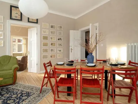 Spacious and Bright Apartment with Balcony near MTP by Noclegi Renters, photo 8 of 10