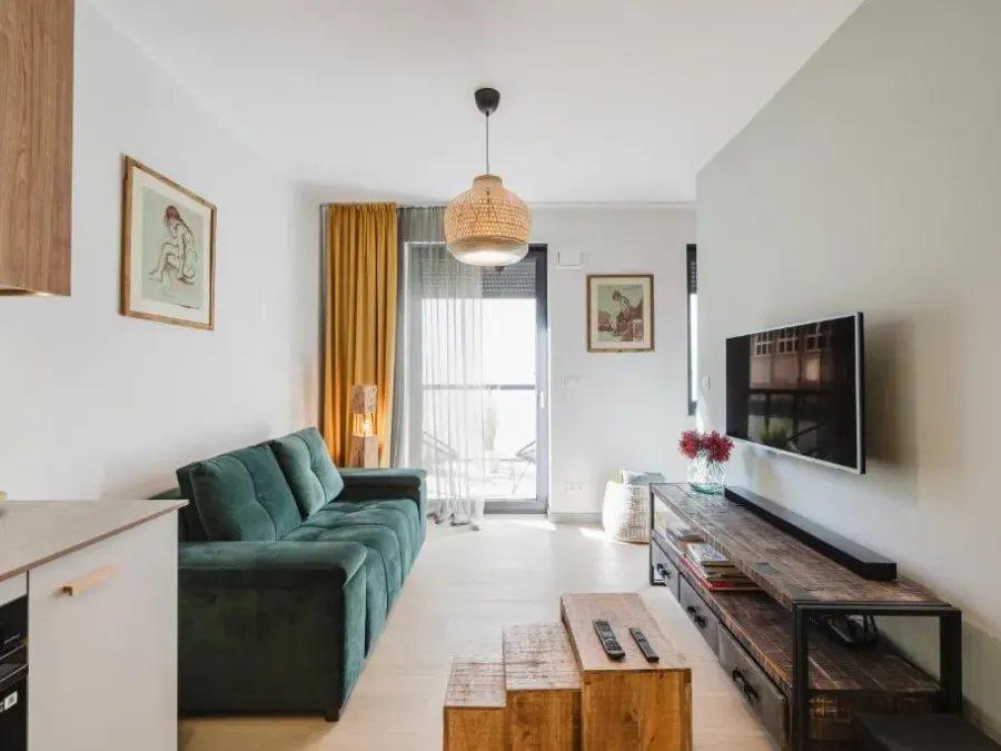 Jeżyce Boutique Living Apartment by BookingHost, photo 1 of 10