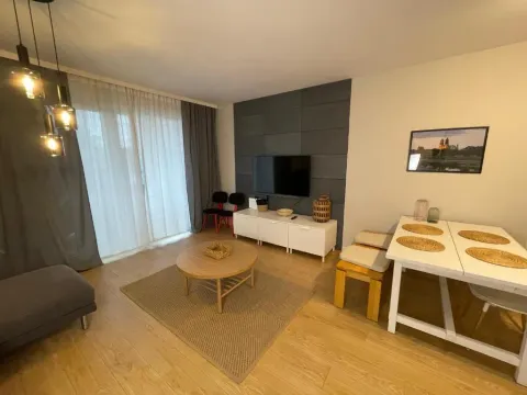 Essence Lux Apartment, free parking, self check-in 24h, photo 5 of 10