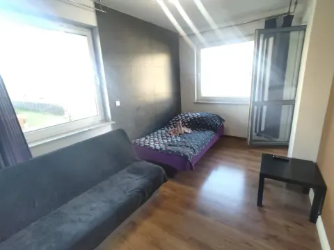 2110 Zwycięstwa 5N - Tanie Pokoje w Apartamencie - samodzielne zameldowanie - self check in, photo 9 of 10
