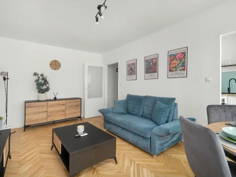 Rodzinny Apartament Obok Parku w Poznaniu by Noclegi Renters, photo 1 of 10