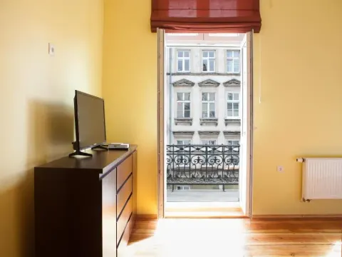 Czar Garbar, photo 7 of 10