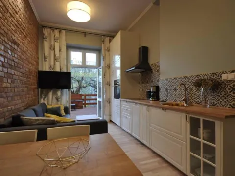 Poznańska Apartment, photo 4 of 10