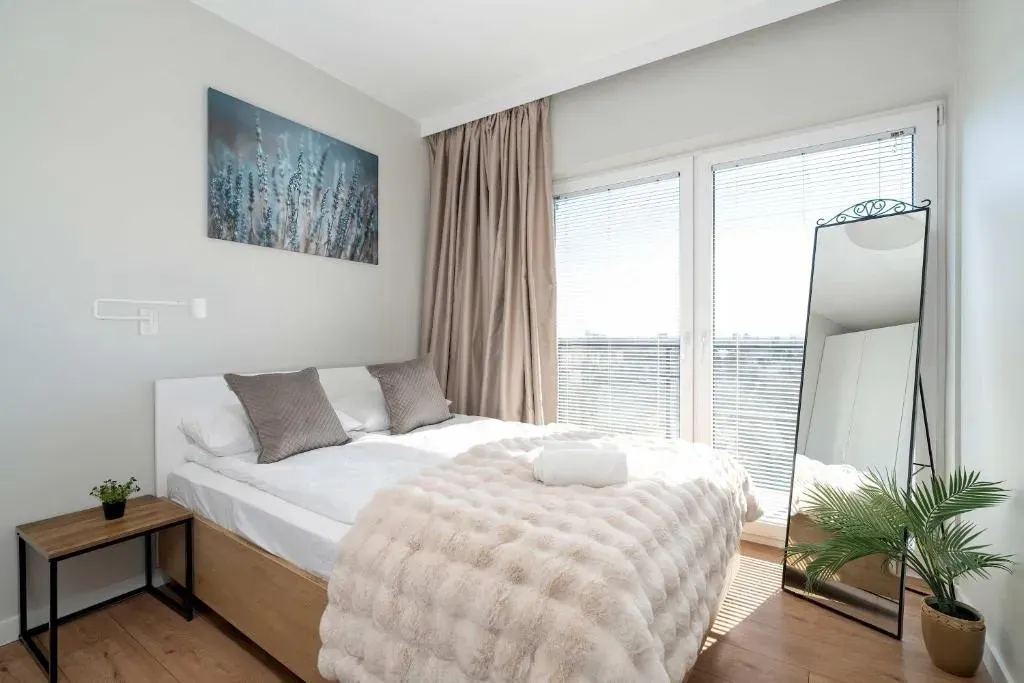 Bright Apartment Bulgarska with Parking near ENEA Stadium by Noclegi Renters, photo 1 of 10