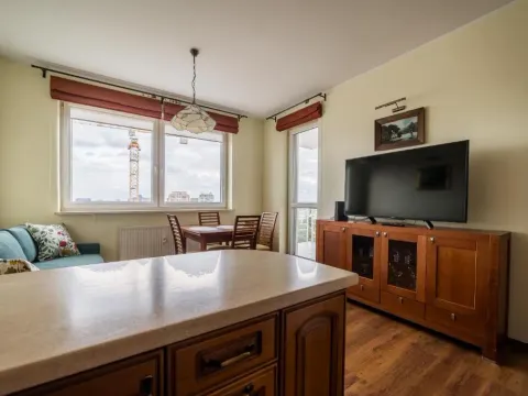 Piątkowska Comfort Apartment by BookingHost, photo 5 of 10