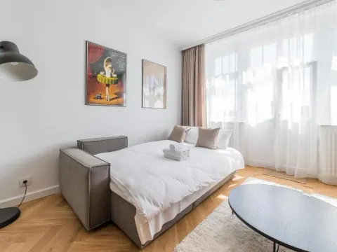 Kochanowskiego Luxury Apartment by BookingHost, photo 7 of 10