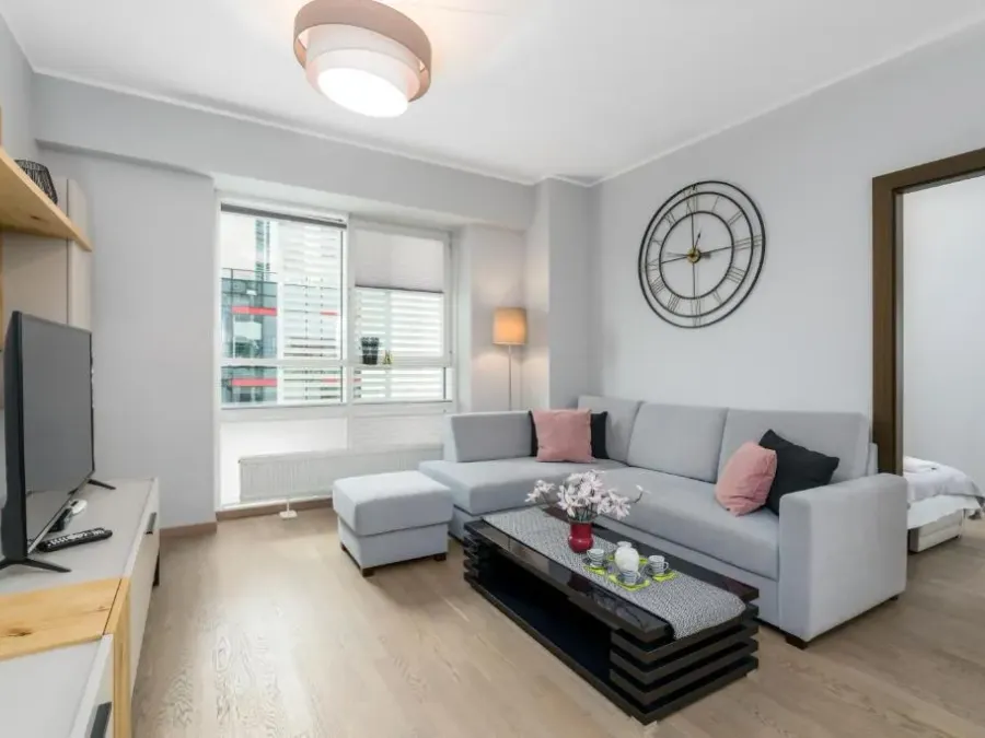 Apartments Poznan Towarowa by Noclegi Renters, photo 1 of 10