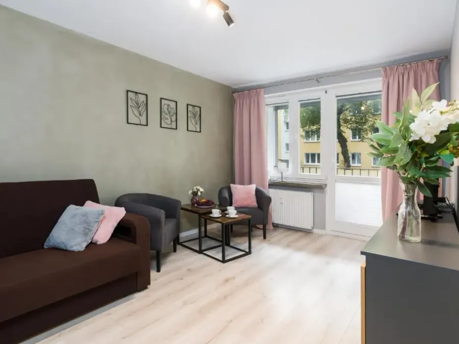 Family Apartment Poznań Rataje by Noclegi Renters, photo 1 of 10