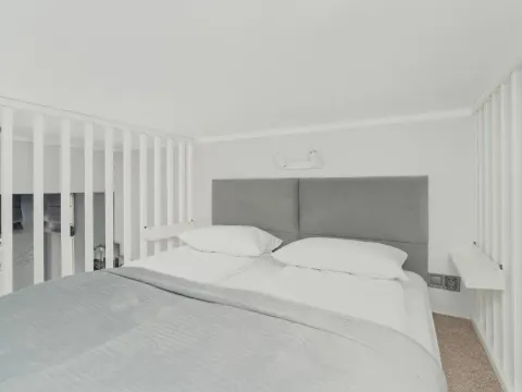 Charming and Modern Studio with Mezzanine in Poznan Center by Noclegi Renters, photo 3 of 10