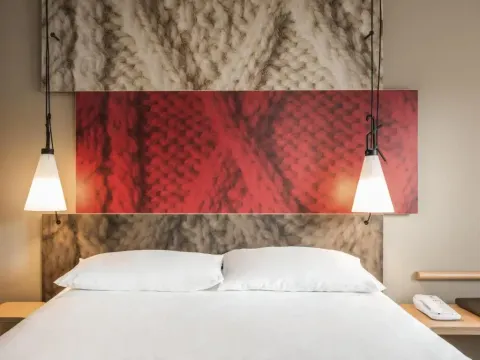 Ibis Poznan Centrum, photo 9 of 10