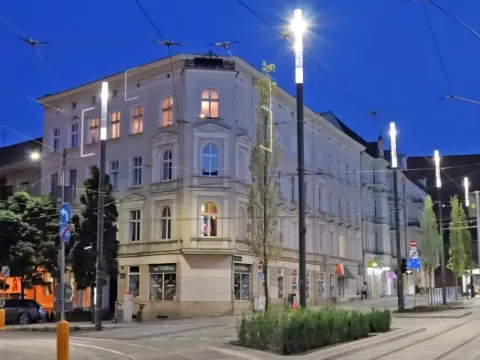 Luxury apartment in center town!, photo 6 of 10