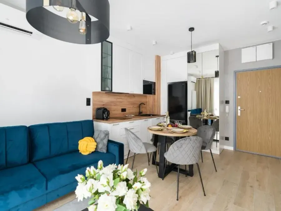 Niedziałkowskiego 25 Apartments Stary Browar City Center by Renters Prestige, photo 1 of 10