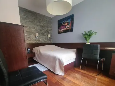 Warta LUX Apartment, self check-in 24h, free parking, photo 2 of 10